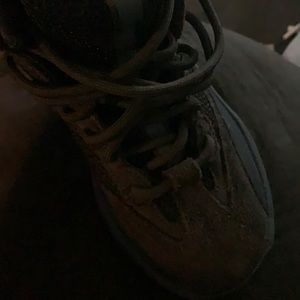 YEEZY BOOTS CHOCOLATE